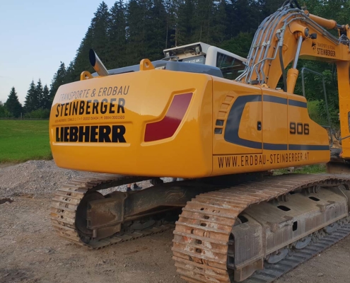 Liebherr R 906